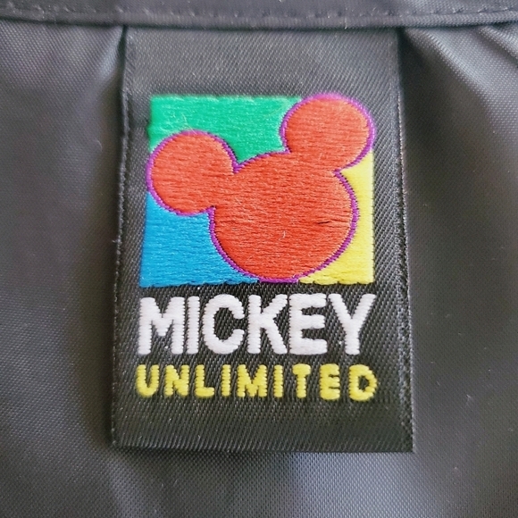 1371 * Mickey Unlimited Land'n Sea Mickey Mouse Print Vest No Size - Picture 3 of 8